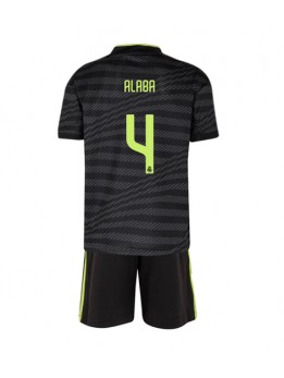 Real Madrid David Alaba #4 Ausweichtrikot für Kinder 2022-23 Kurzarm (+ Kurze Hosen)
